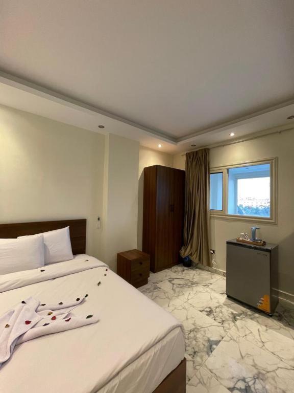 Unique Pyramids Boutique Inn Kafrat al Jabal Exterior foto